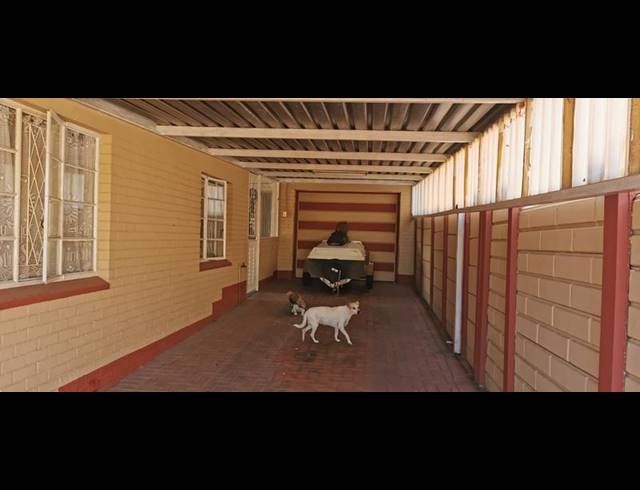 3 BEDROOM HOUSE FOR SALE IN REWLATCH